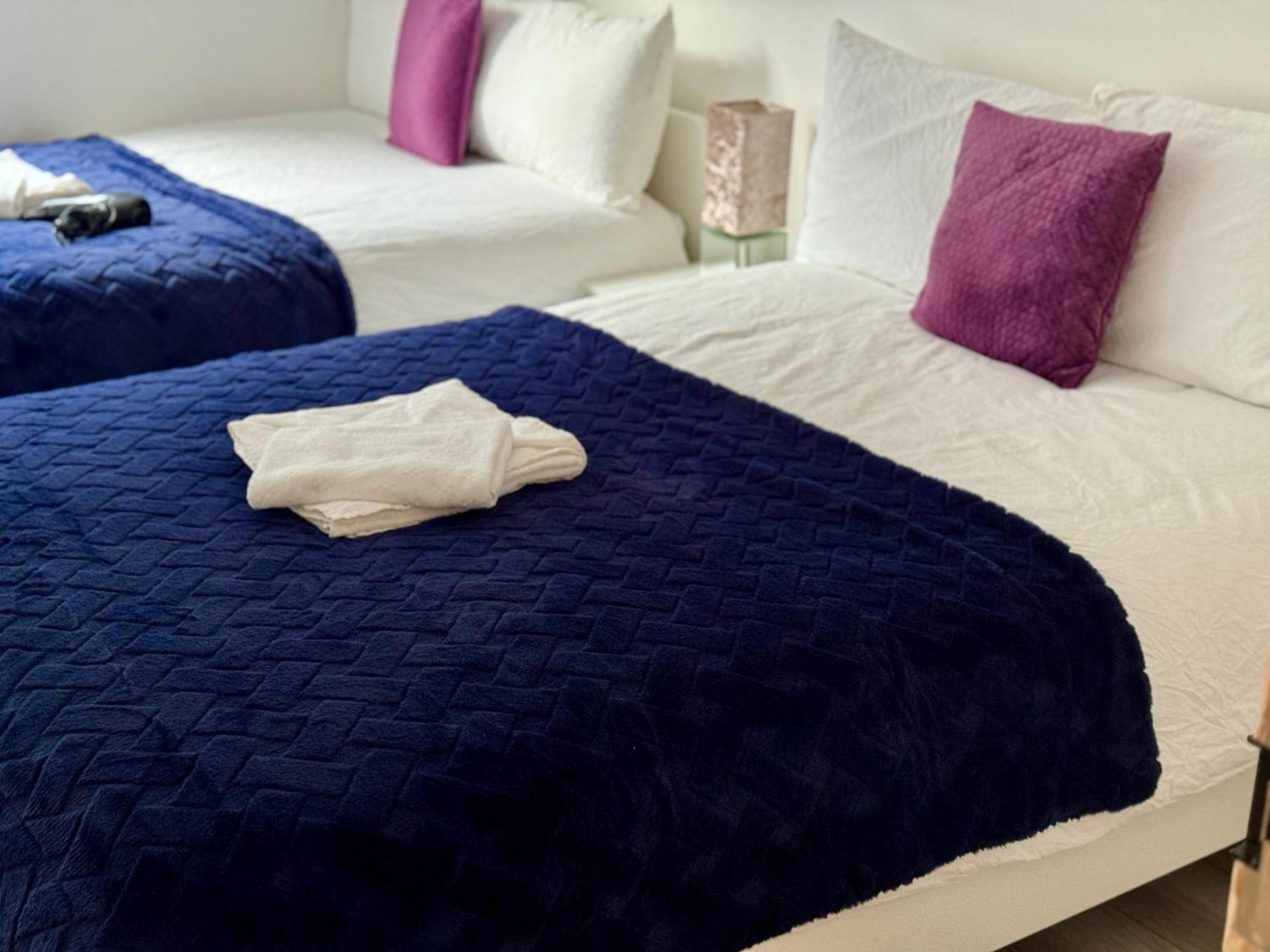 Downtown Chic Private Bedrooms In King's Cross 4 Pensión Londres